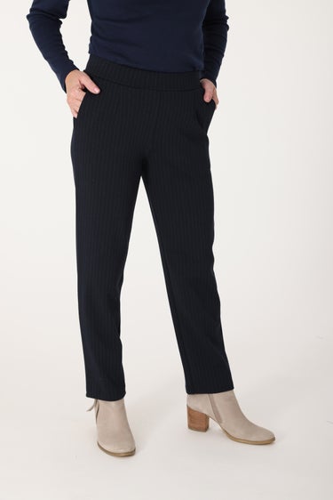 Jacquard Ponti Extra Short Pant in Navy