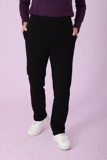 Poly Cotton Fleece Short Pant in Black